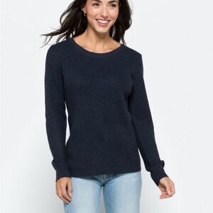 Market and Spruce navy crew neck super soft relaxed sweater. Worn once